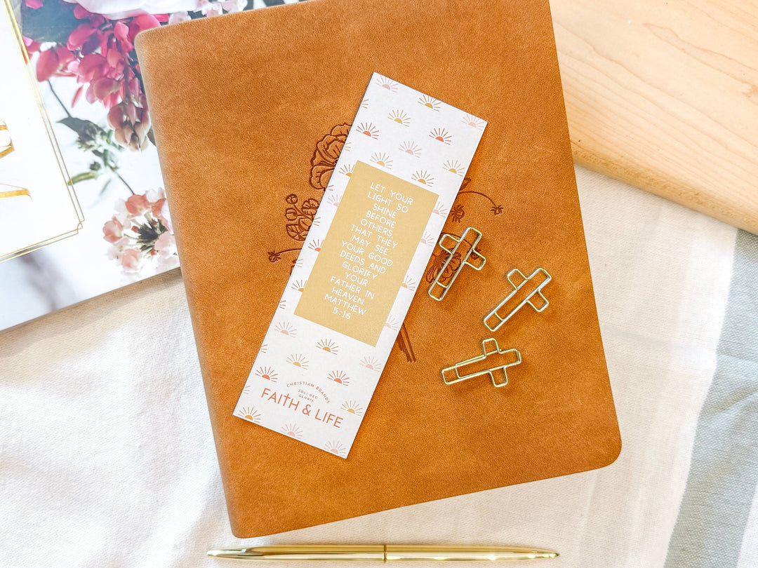 Faith &amp; Life Christian Brands - Cross Paperclip and Bookmark Set: Let Your Light Shine
