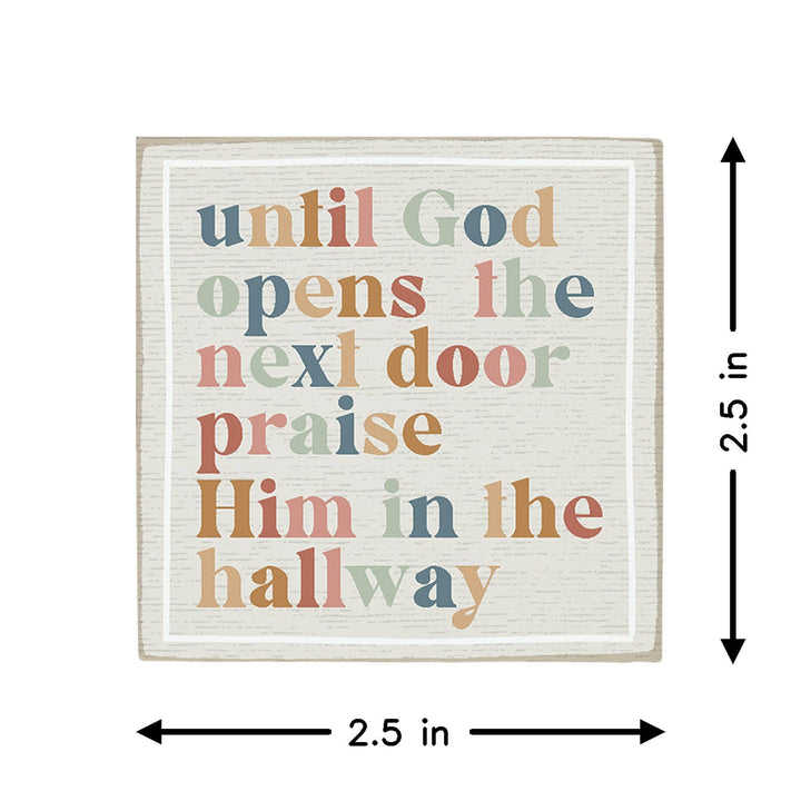 Sincere Surroundings - Praise Him In The Hallway - Square Magnets