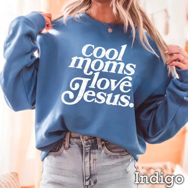 Gospel Gear Co - Cool Moms Love Jesus Graphic Shirt