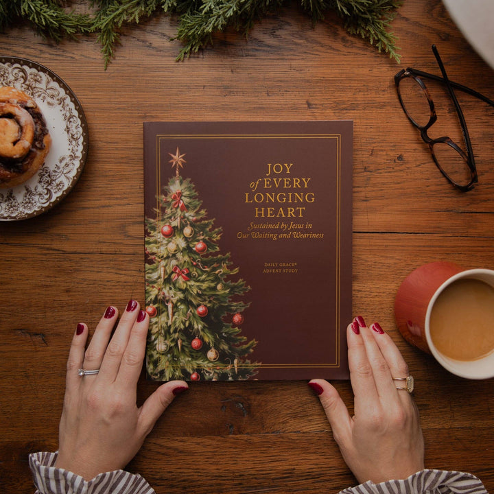 The Daily Grace Co - Joy of Every Longing Heart Advent Study