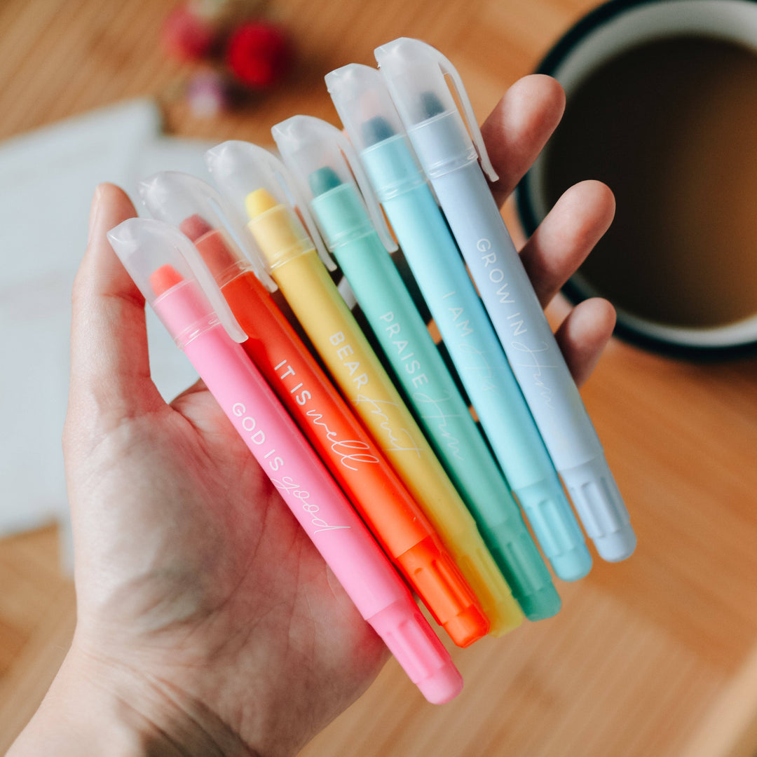 The Daily Grace Co - Pastel Bible Highlighter