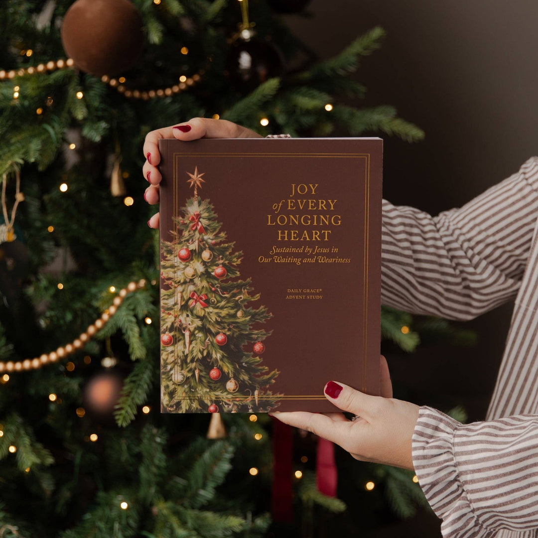 The Daily Grace Co - Joy of Every Longing Heart Advent Study