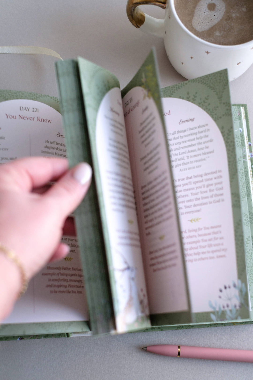 Barbour Publishing, Inc. - The Bible Promise Book for Morning and Evening