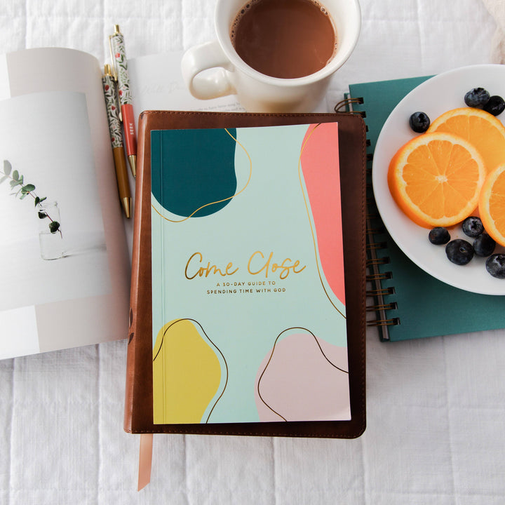 The Daily Grace Co - Come Close | Teen Devotional