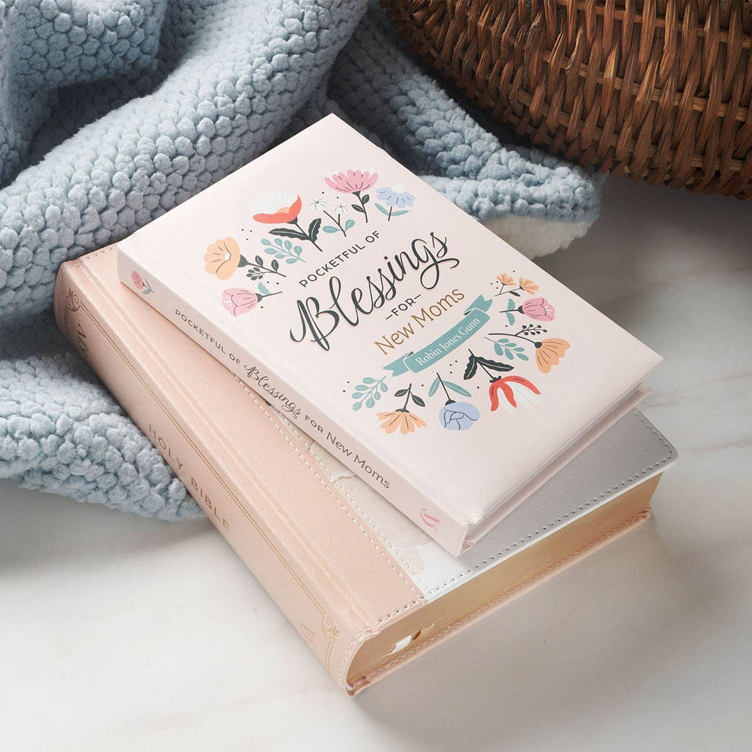 Christian Art Gifts - Pocketful of Blessings for New Moms HC