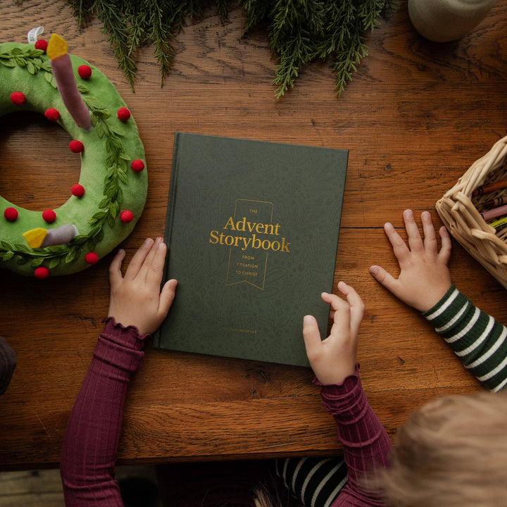 The Daily Grace Co - The Advent Storybook Family Devotional