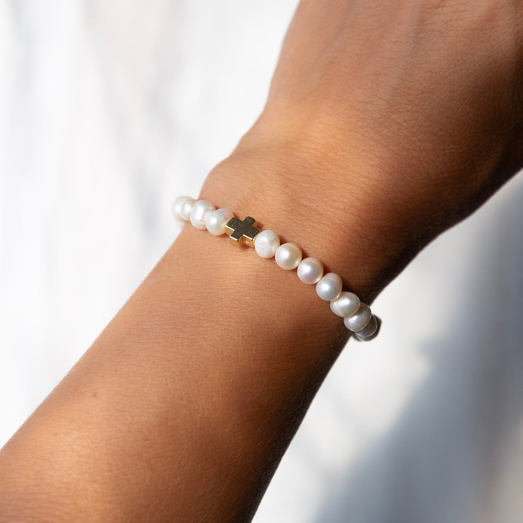 Faith Over Fear Bracelet-Pearl,  Psalm 46:5