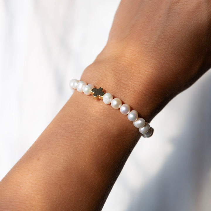 Faith Over Fear Bracelet-Pearl,  Psalm 46:5