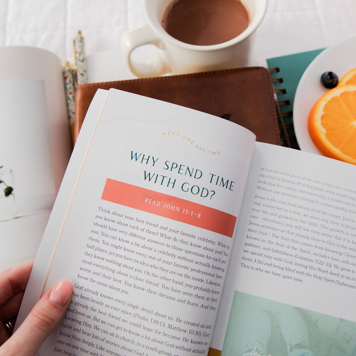 The Daily Grace Co - Come Close | Teen Devotional