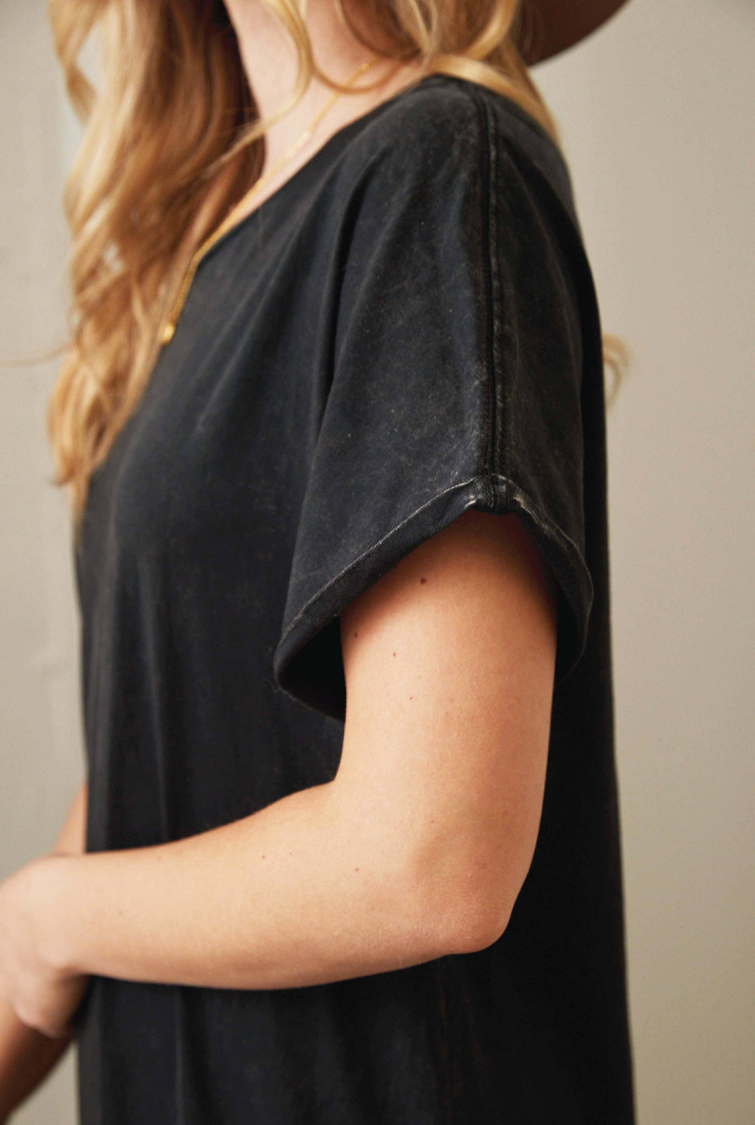 JESUS HAS MY BACK FRONT AND BACK    Mineral Graphic Dress