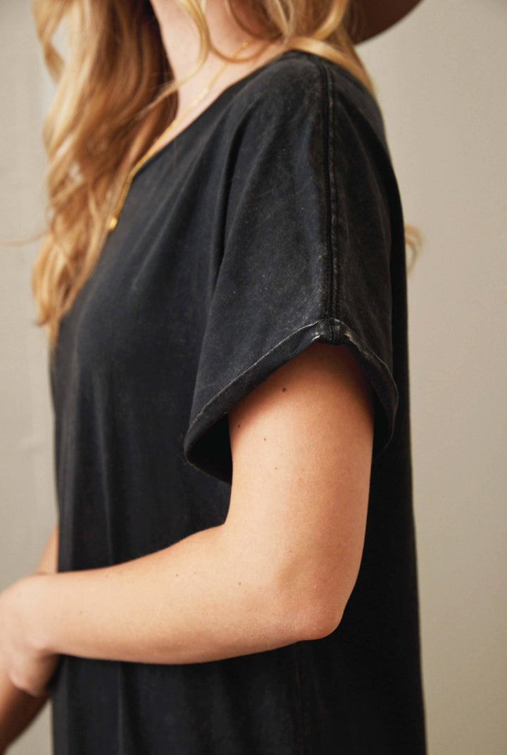 JESUS HAS MY BACK FRONT AND BACK    Mineral Graphic Dress