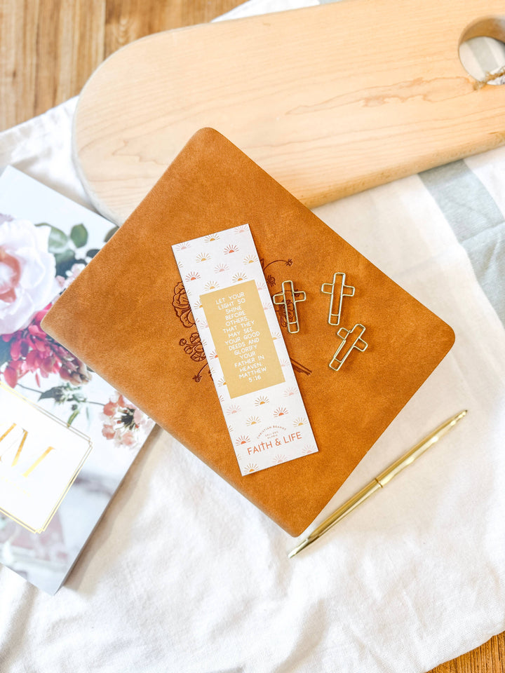 Faith &amp; Life Christian Brands - Cross Paperclip and Bookmark Set: Let Your Light Shine