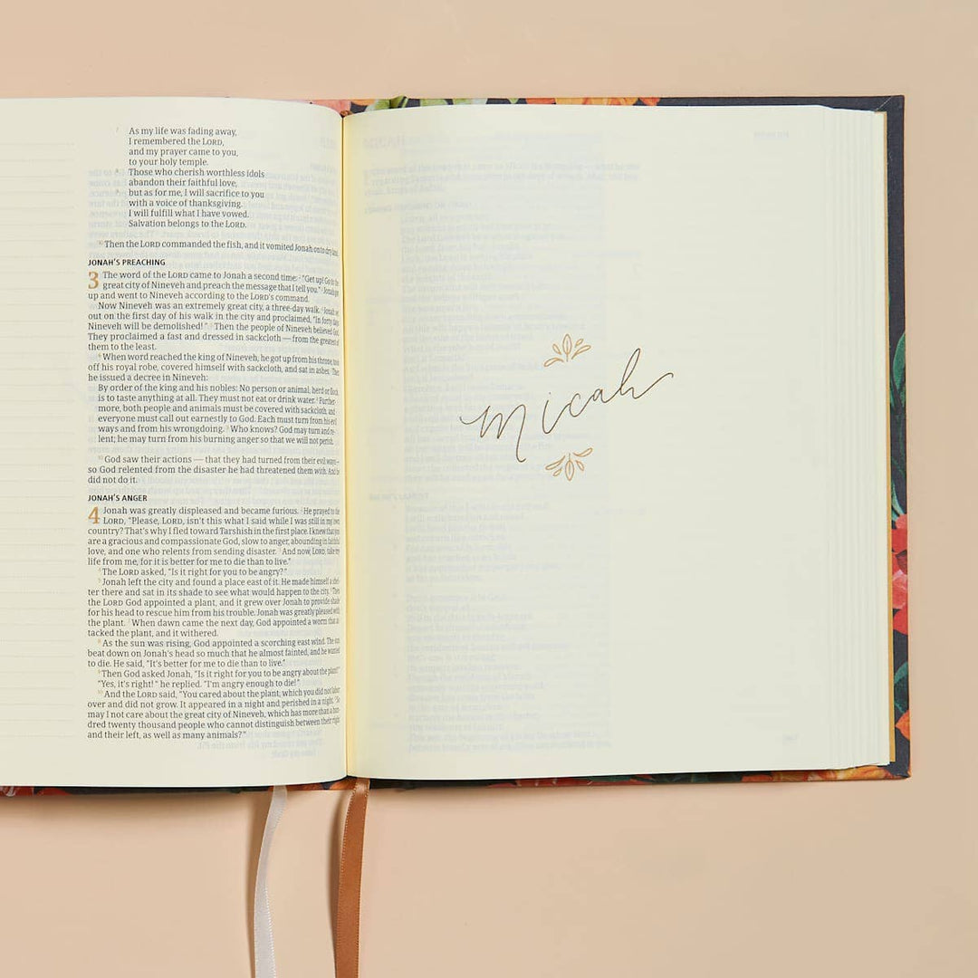 Lifeway - CSB Hosanna Revival Notetaking Bible, Dahlias Edition