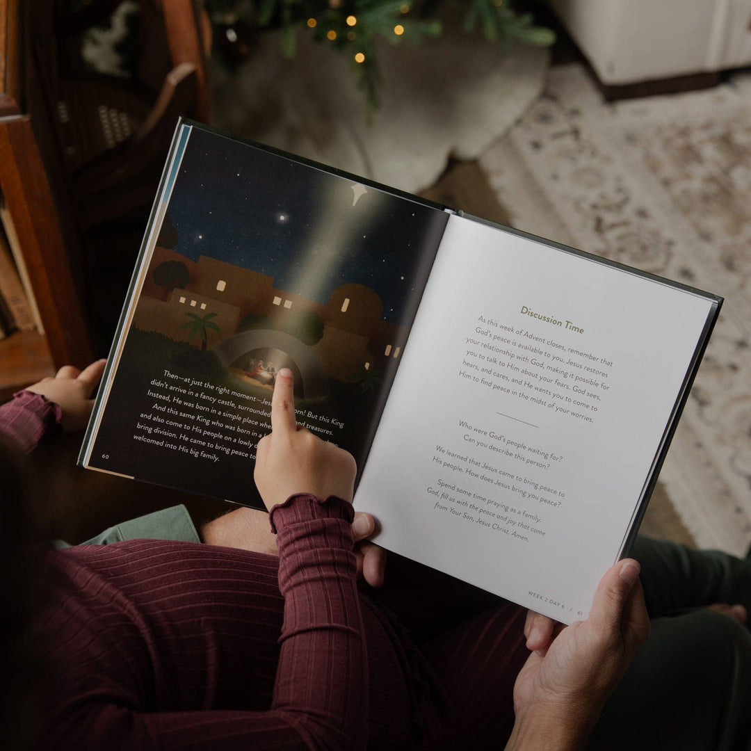 The Daily Grace Co - The Advent Storybook Family Devotional