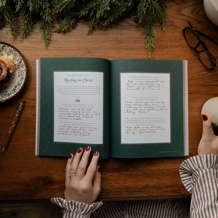 The Daily Grace Co - Joy of Every Longing Heart Advent Study