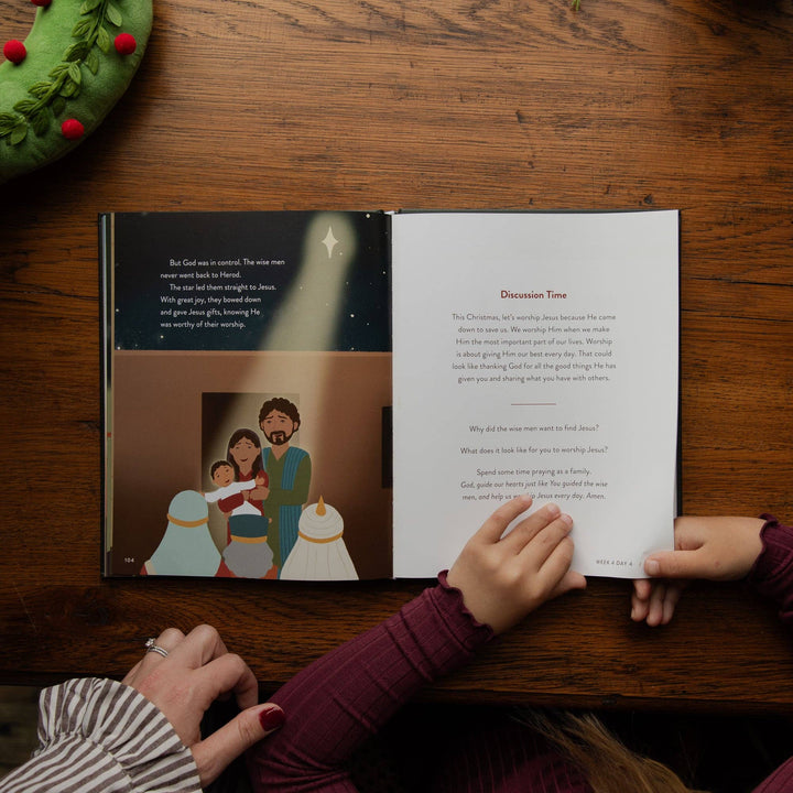 The Daily Grace Co - The Advent Storybook Family Devotional