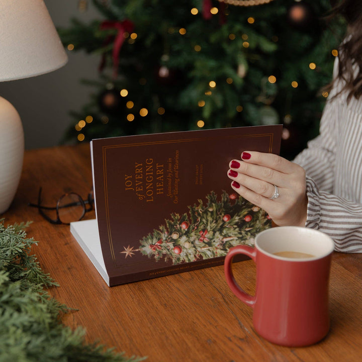 The Daily Grace Co - Joy of Every Longing Heart Advent Study