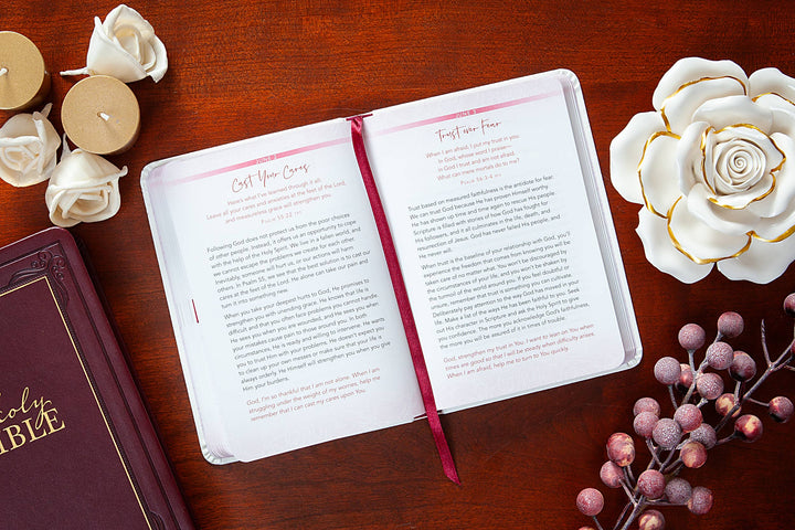 BroadStreet Publishing Group, LLC - Hearing Jesus (Daily Devotional)